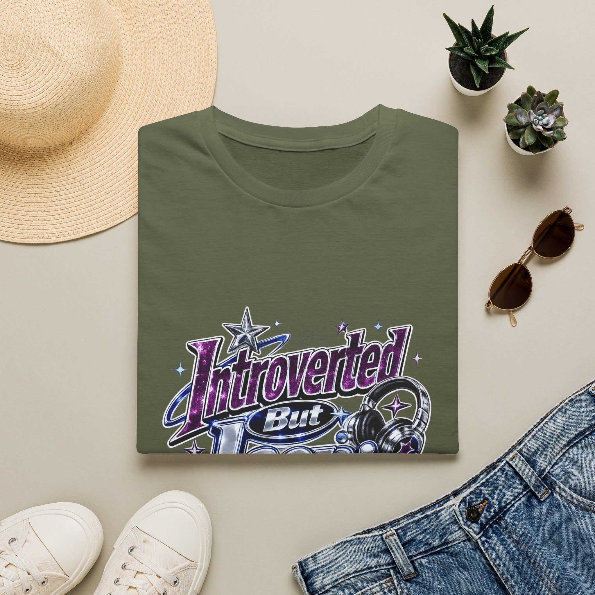 Introverted But Iconic T-Shirt – Retro Star Graphic Tee for Quiet Confidence